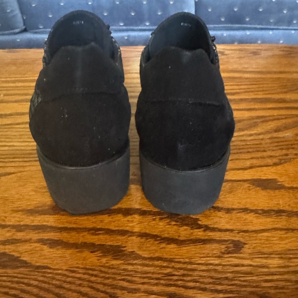 Sesto Meucci Elegant Black Suede Flats